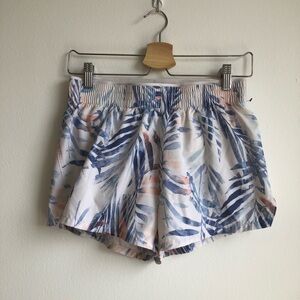 Gap fit floral shorts